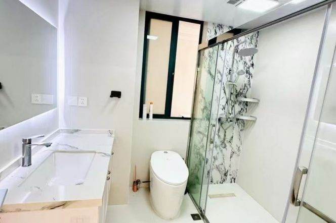 Zhongshan park elevator 2BR apartment