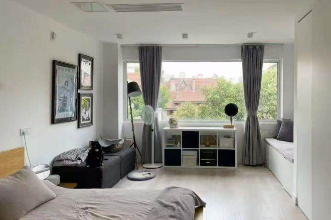 Cozy&Bright 1Br @IAPM &L1/10/12 Shanxi rd station