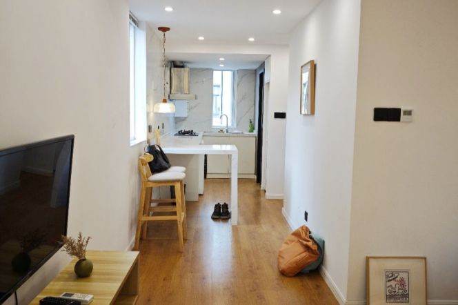 Lovely 1 BR 1 LR / modern decor / green view / near IAPM 