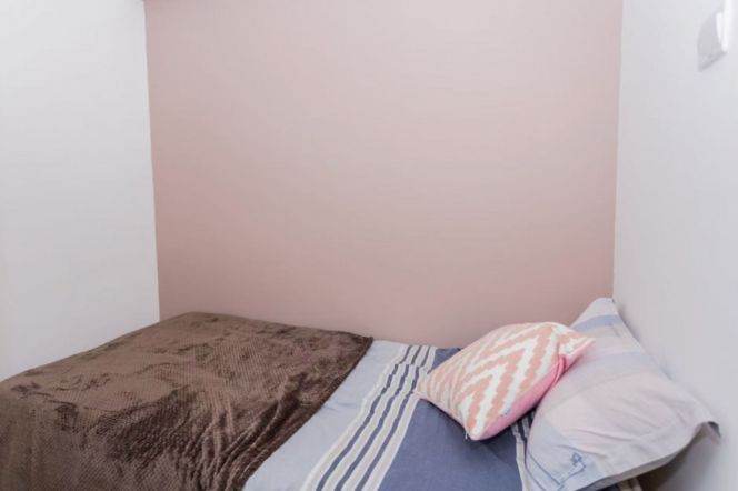 Co-Living Apartment with private bathroom near Zhongshan Park