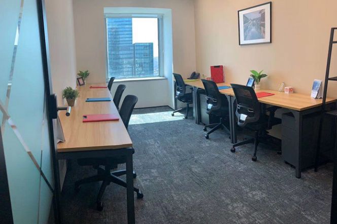 cowering space Nr Jing'an Temple