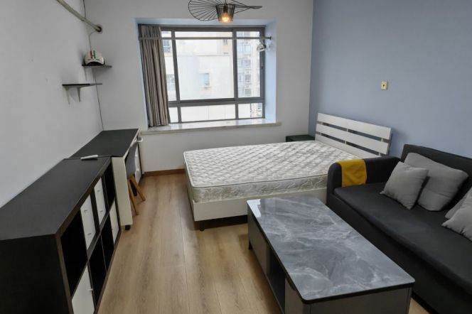 Cozy 1bdr apt in Changshou rd.Metro station nearby.