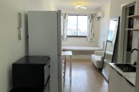28F 1Br Newly Renovated Studio 2 Stops from People Square (Line 8)