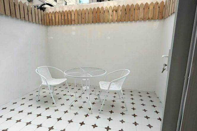 Nice yard+cozy 1br 1lr/central AC/oven,Loushanguan rd@L2/15