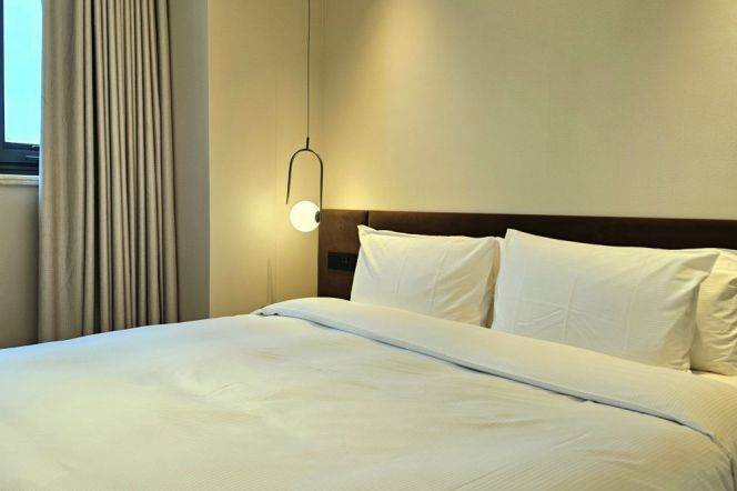 1br service apt in Jing'an District Near Zhongxing Rd (Line 8)