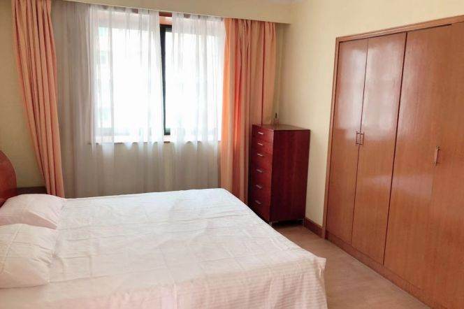 High-rise 3br/2bt Flat with open Balcony beside JTU