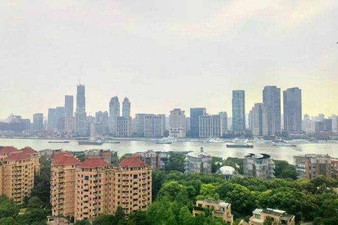 modern 3brs floor heating open balcony nice river view in Lujiazui Huang pu river IFC
