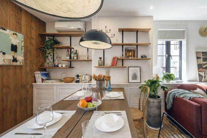 Cool design,high ceiling,1+1Br, Middle Huaihai Rd,wall heating