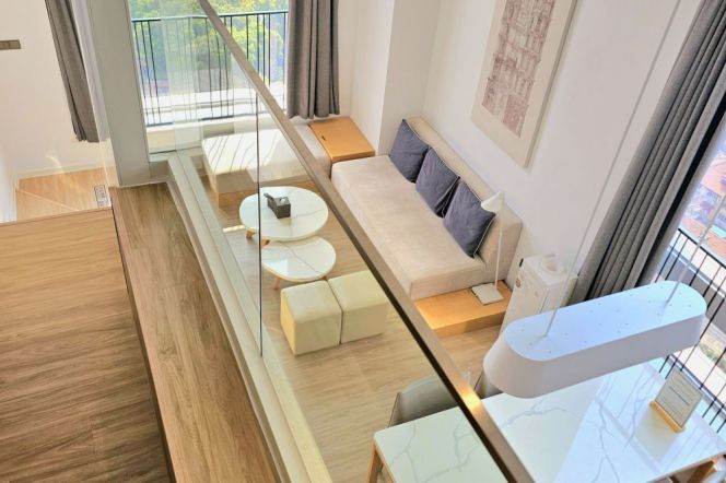 2 Br +3bathroom Loft service apt in Hongkou District Near North Sichuan Rd(Line 10)