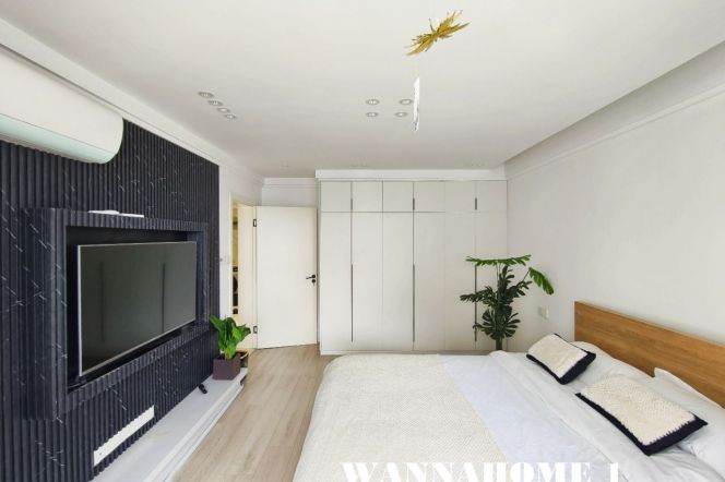 Spacious&Bright 2Brs 1Bath Apt+L1/14 South Huang Pi Rd+ Xin Tian Di CBD/Good View