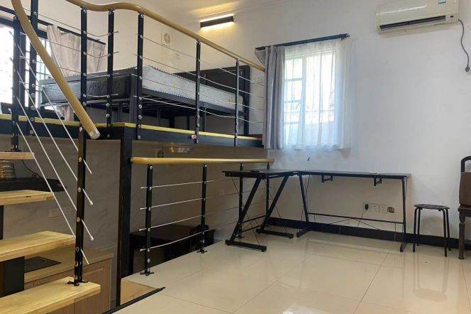 1Loft in Xu'hui near line 1/10/12 S.Shan'xi Rd and IAPM can long and short term lease