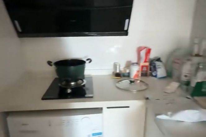 【Sublease | Jing'an Luxury One-Bedroom Apartment | Next to Cages| Near Metro | Heyi Plaza】