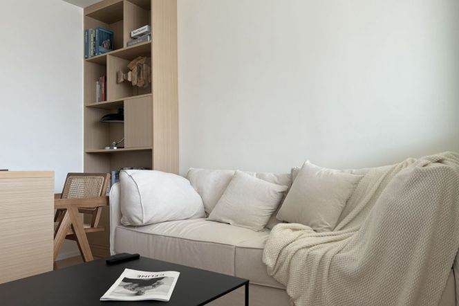 Tongji Garden -1bed -elevator- good location @ Kangding Road 