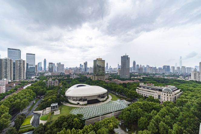 Wutong District, Super view room with outdoor balcony, Iapm, 1,10,12 Shaanxi South Road Station