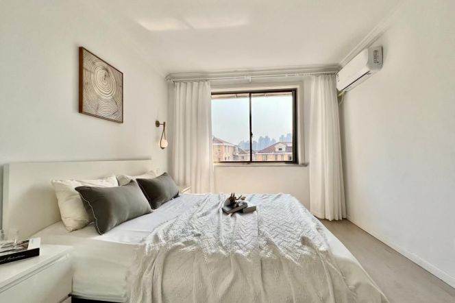 Lovely one bedroom elevator Apt +dryer +oven@L2/4Zhongshan Park