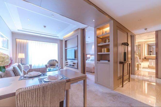 IFC Residence 1br serviced apt in Pudong Lujiazui L2