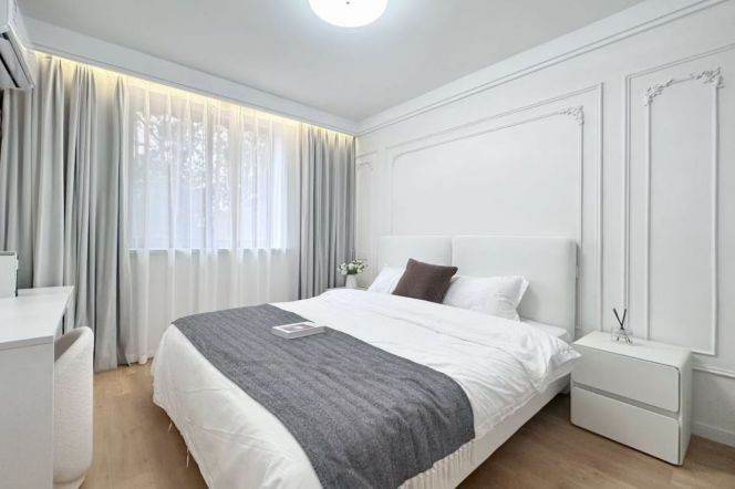 Nice terrace 2Brs/1Lr/1Bt apt nr Hongqiao rd,M3/4/10