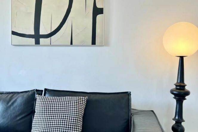 Lovely one bedroom elevator Apt +dryer +oven@L2/4Zhongshan Park