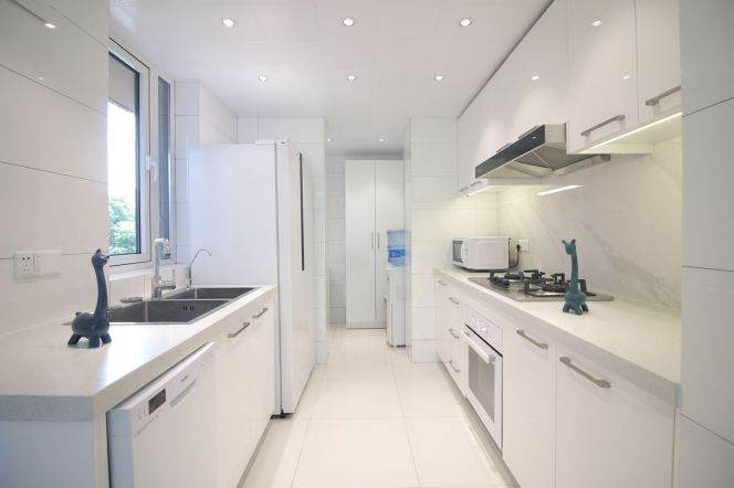 Morden 3brs with floor heating with  IAPM shopping mall 