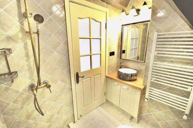 South Shanxi rd 1BR 2BATH apartment