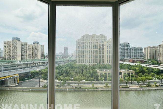 Garden Compound/Zhongshan Park/Suzhou Creek View/Open Balcony/Bathtub/Large Storages/Cozy3br2bt