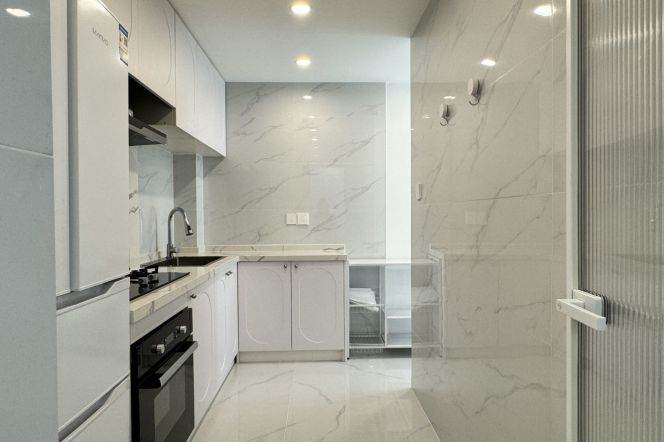 Greeny 2BR Apt + Balcony | French windows | Zhongshan Park Mt L2/3/4 