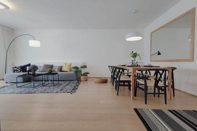 Well decorated 3Br w. Balcony &Heating