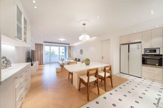 Treasure in Huangpu/ Spacious  3Beds in westgate garden |  Move-in Ready