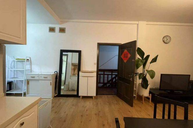 Historic 1br apt nr Xintiandi CBD    L10&13