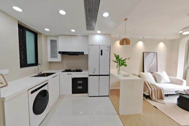 Brand New 1Br/ 65sqm/ Hongqiao Rd  Sta M10/3/4/5F /CAC