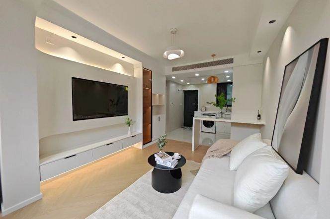 Brand New 1Br/ 65sqm/ Hongqiao Rd  Sta M10/3/4/5F /CAC