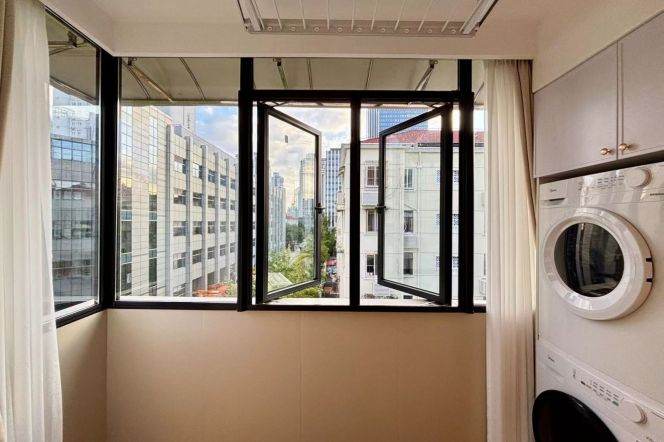 Brand New 1Br+1LR/ Loushanguan RD Sta M2/15/65sqm/5F/8.2K/CAC