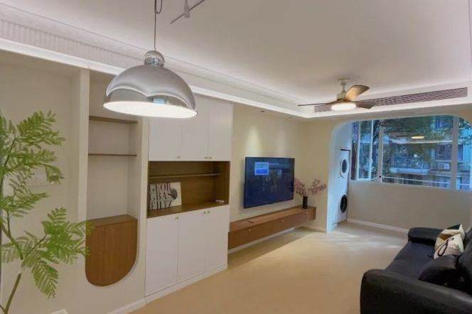 Zhongshan park elevator 1BR apartment