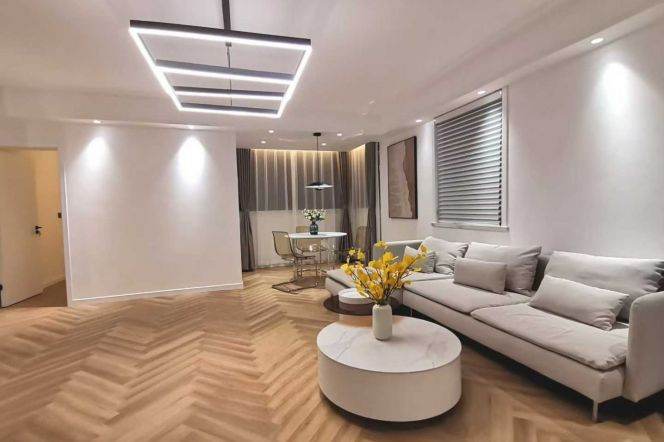 Changshou Rd &Jiangning Rd Station Elevator 2Br/2Bath Line7/13