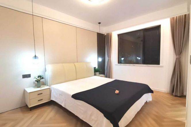 Changshou Rd &Jiangning Rd Station Elevator 2Br/2Bath Line7/13