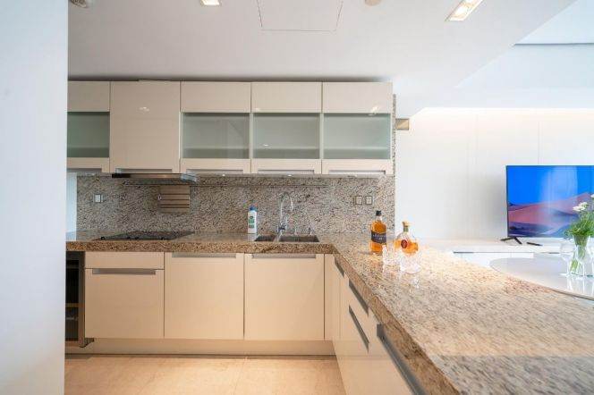 xintiandi 2br2bath150sqm