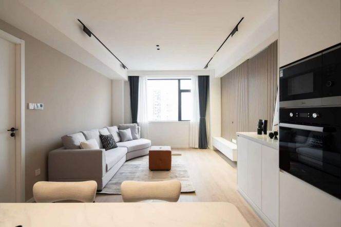 Modern 2BR High-Floor Residence on Wuxing Rd, 15.8k