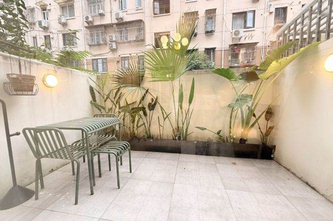 Valuable 2BR with Garden Near Jiaotong University 9.8K