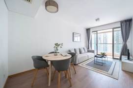 modern big 1 bedroom nice balcony  in best aapartment compound Gubei only 13K 