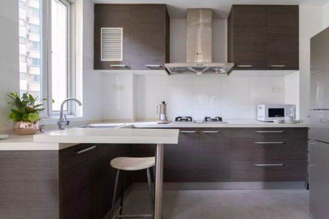 modern big 1 bedroom floor heating balcony beside line 7,9 only 12.9K 