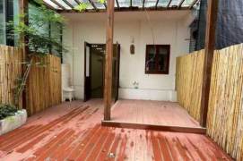 Cozy Standalone Villa House w/Patio nr Jiangsu Rd Station