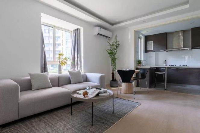 modern big 1 bedroom floor heating balcony beside line 7,9 only 12.9K 