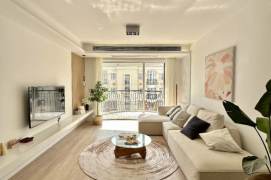 Spacious 3Brm With An Open Balcony Near Line 2/3/4 Zhongshan Park