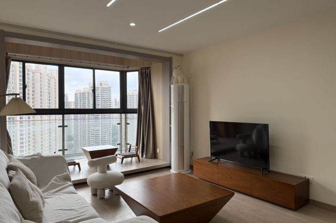 Zhongtan rd 2BR 1BA /  Spacious / Bright / Modern/ Good view/ elevator
