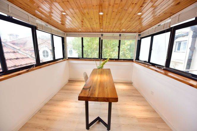 Character Historical Wukang/Huaihai Rd Apt with Terrace/Floorheating 10.5K  