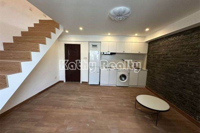 Brand new Renovation Duplex 1BR Yueyang Rd 7k