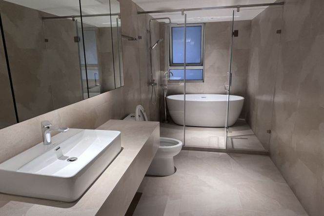 big 3brs floor heating modern furniture nice view in People square 