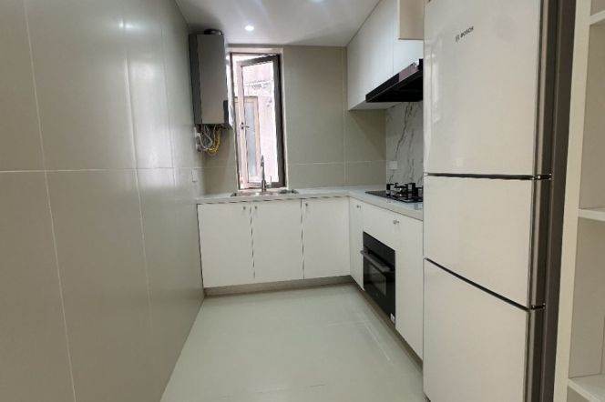 modern 2brs floor heating modern furniture nice view near Jing an temple only 15K