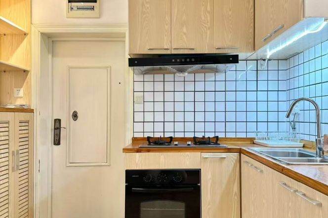 2Br, Balcony,Near South Huangpo rd Station,Line 1