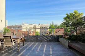 Huaihai rd 2br with terrace